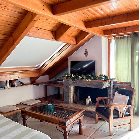 Vanilla Loft House Preveza Buitenkant foto